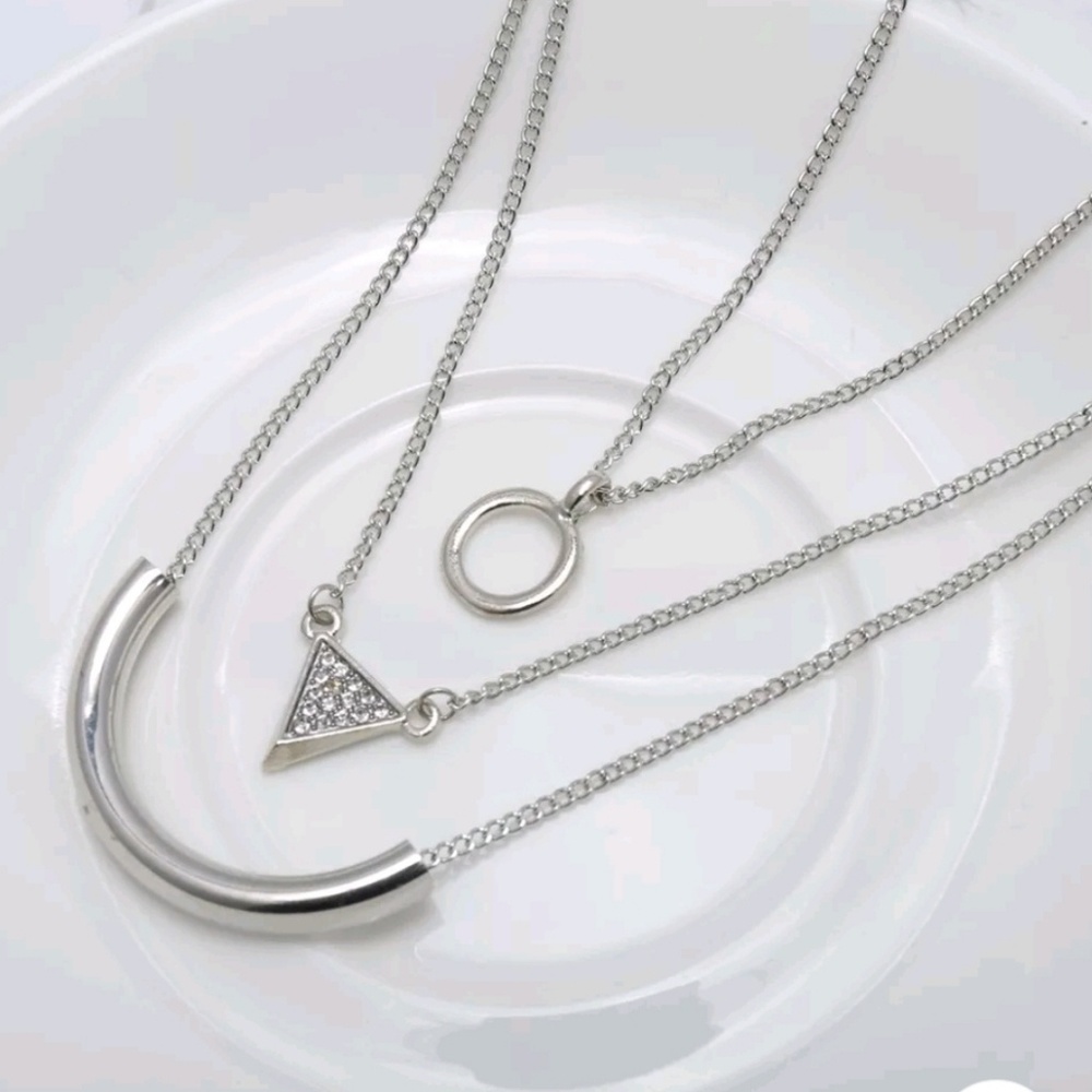 Silver multi layer necklace - Picture 2 of 4